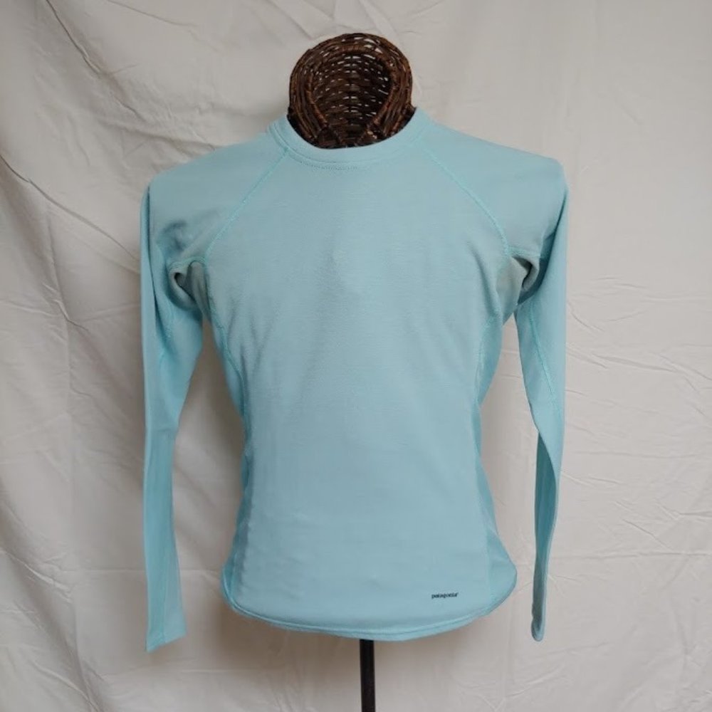 Patagonia Womens Lightweight Capilene Long Sleeve Base Layer  Size M- Turquoise